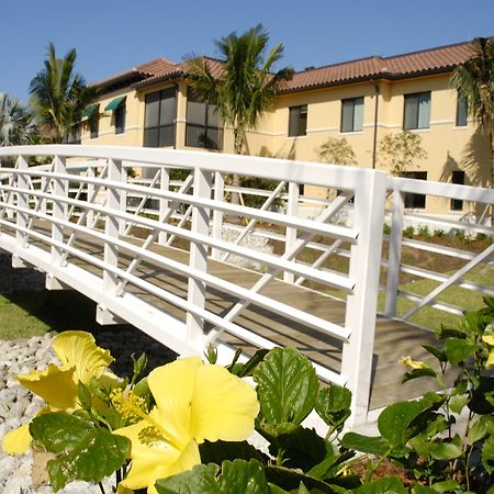 Naples Bay Resort & Marina Eksteriør billede